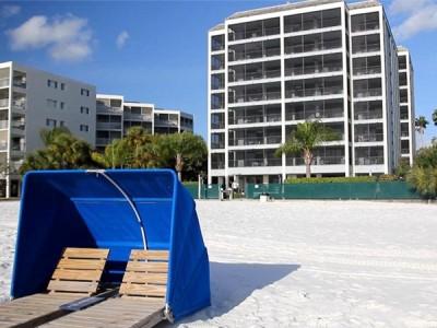 Hilton Grand Vacations Seawacht On The Bay Resort Fort Myers Beach Exterior photo